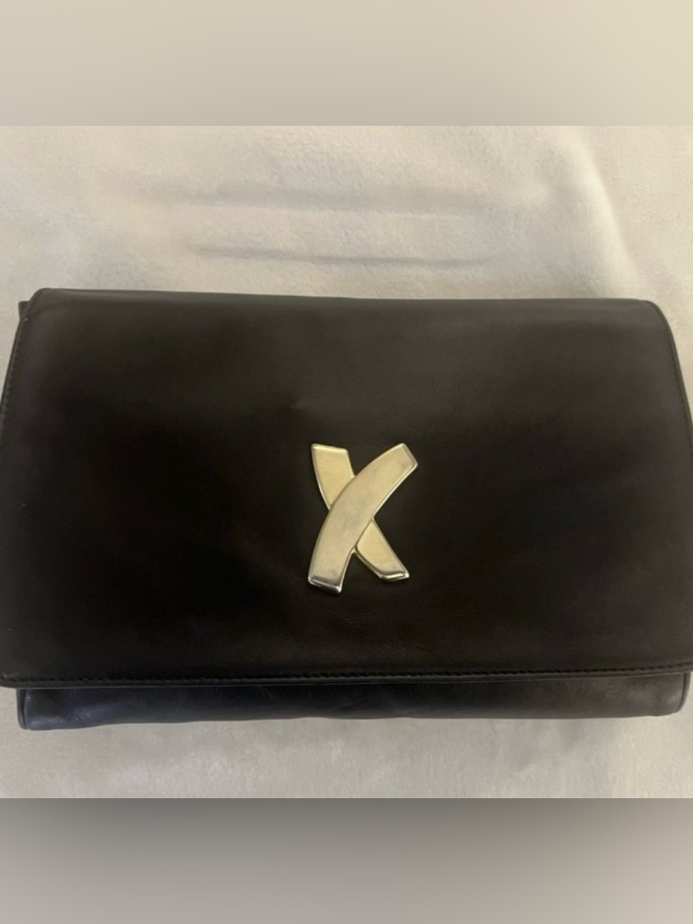 🩷Paloma Picasso Black
Leather 2 Way Shoulder Bag Black Clutch with Gold Accent💚